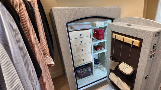 Estate-in-closet