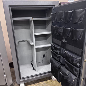 Pre-Owned Liberty Cabela's Signature 35