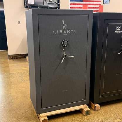 Pre-Owned Liberty Revere 36